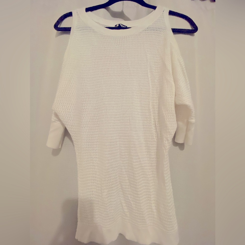Express Woman’s white XS knitted sweater with open shoulders